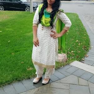 Meet your Posher, Laddi